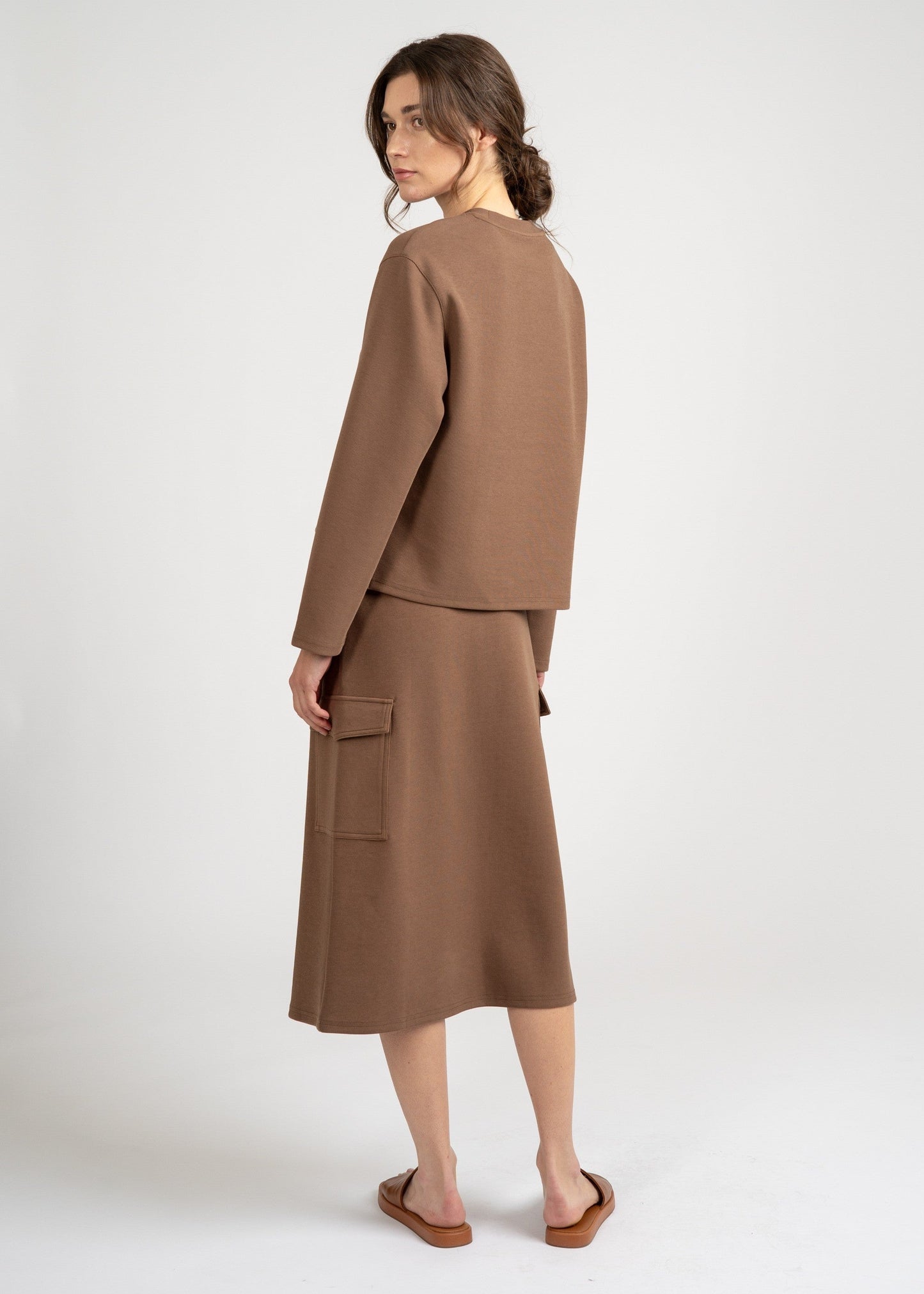 ELLE GREY PULLOVER CREWNECK SWEATSHIRT