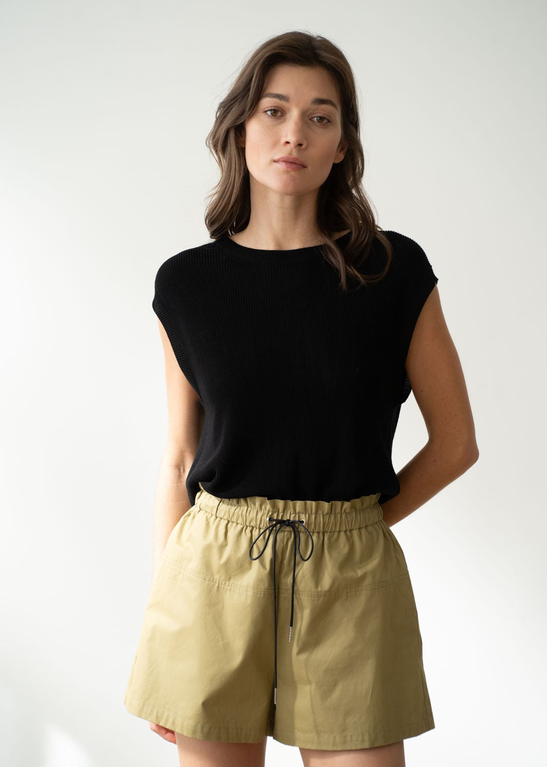 ELLE GREY CREW NECK CROCHET KNIT TOP – RELAXED MODERN SILHOUETTE