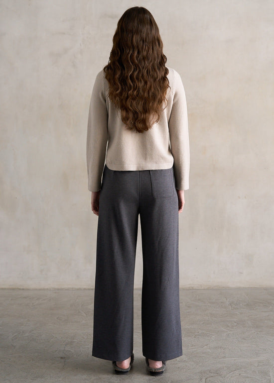 GREY LONGSLEEVE CREW NECK