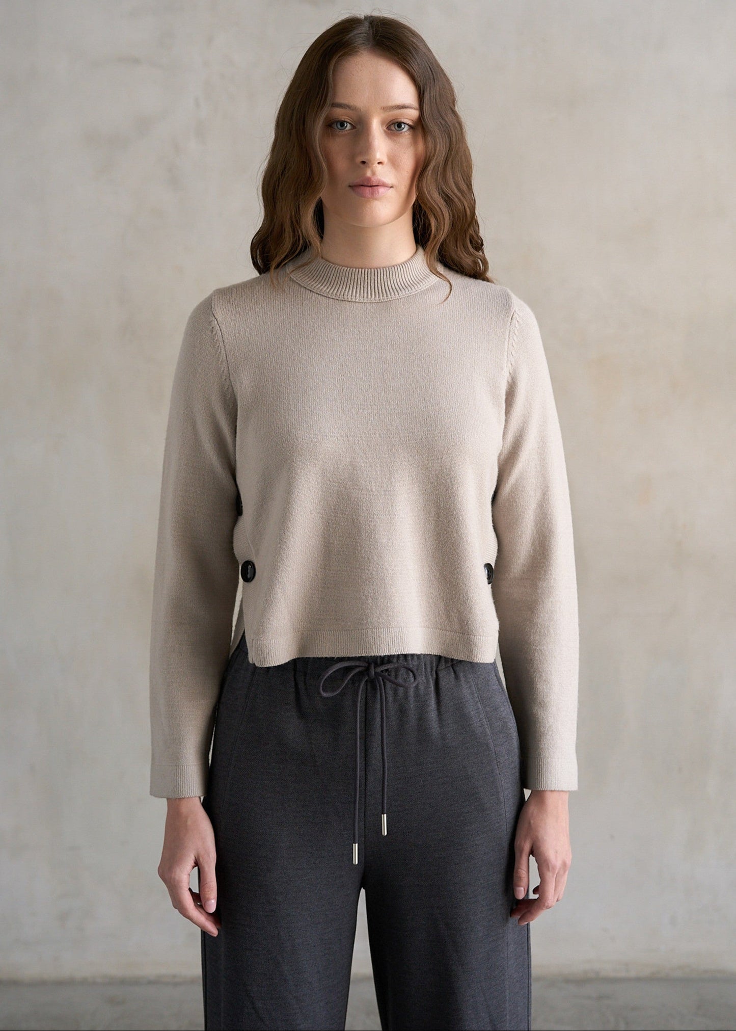GREY SIDE BUTTON SWEATER