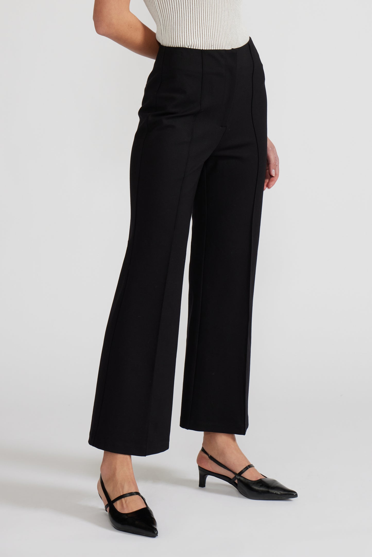 JENSEN BLACK CROPPED FLARE PANTS WITH FRONT SEAM