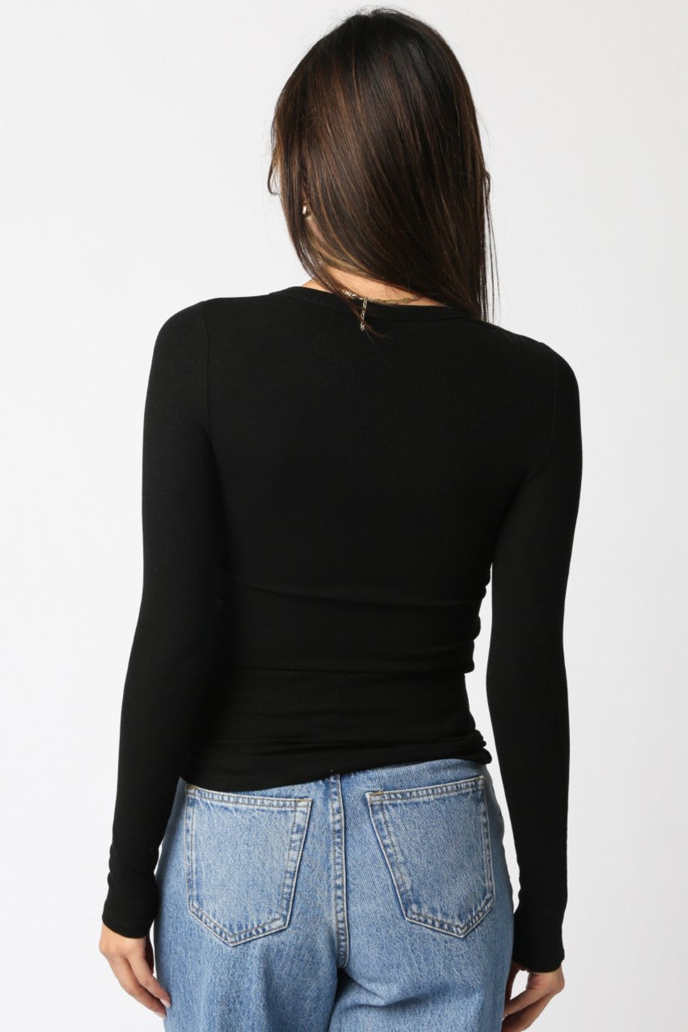 OLIVACEOUS ABBEY BLACK LONG SLEEVE TOP