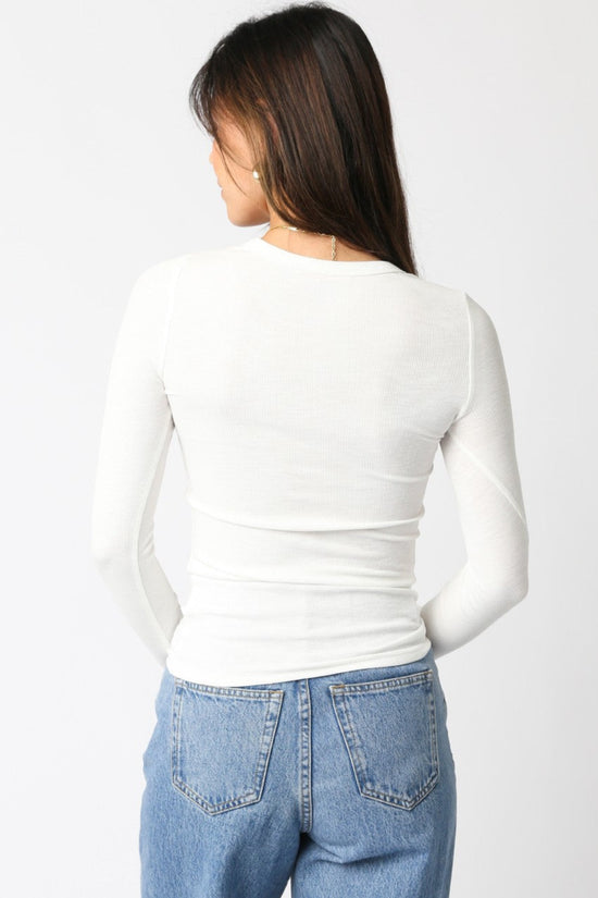 OLIVACEOUS ABBEY WHITE LONG SLEEVE TOP