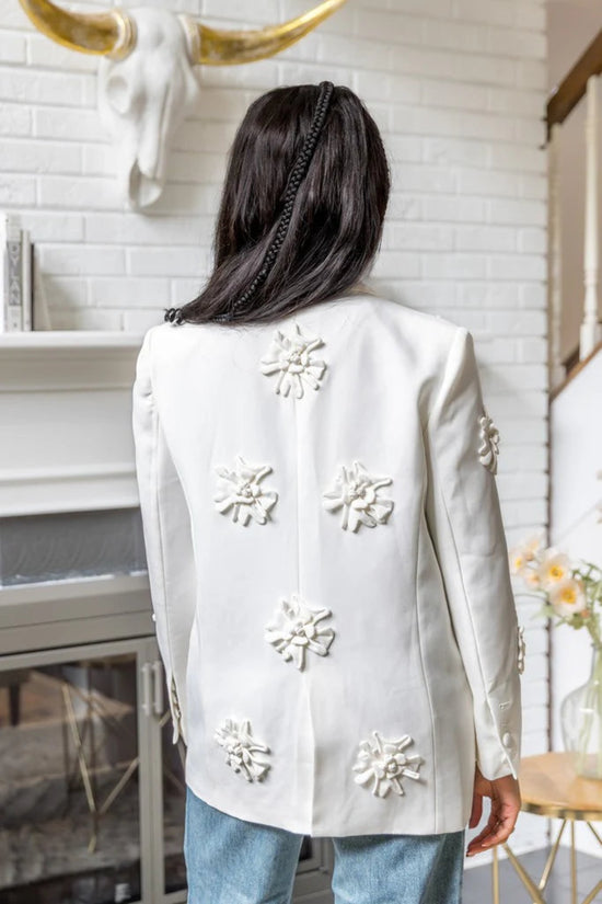 LUELLE WHITE FLORAL DETAIL BLAZER