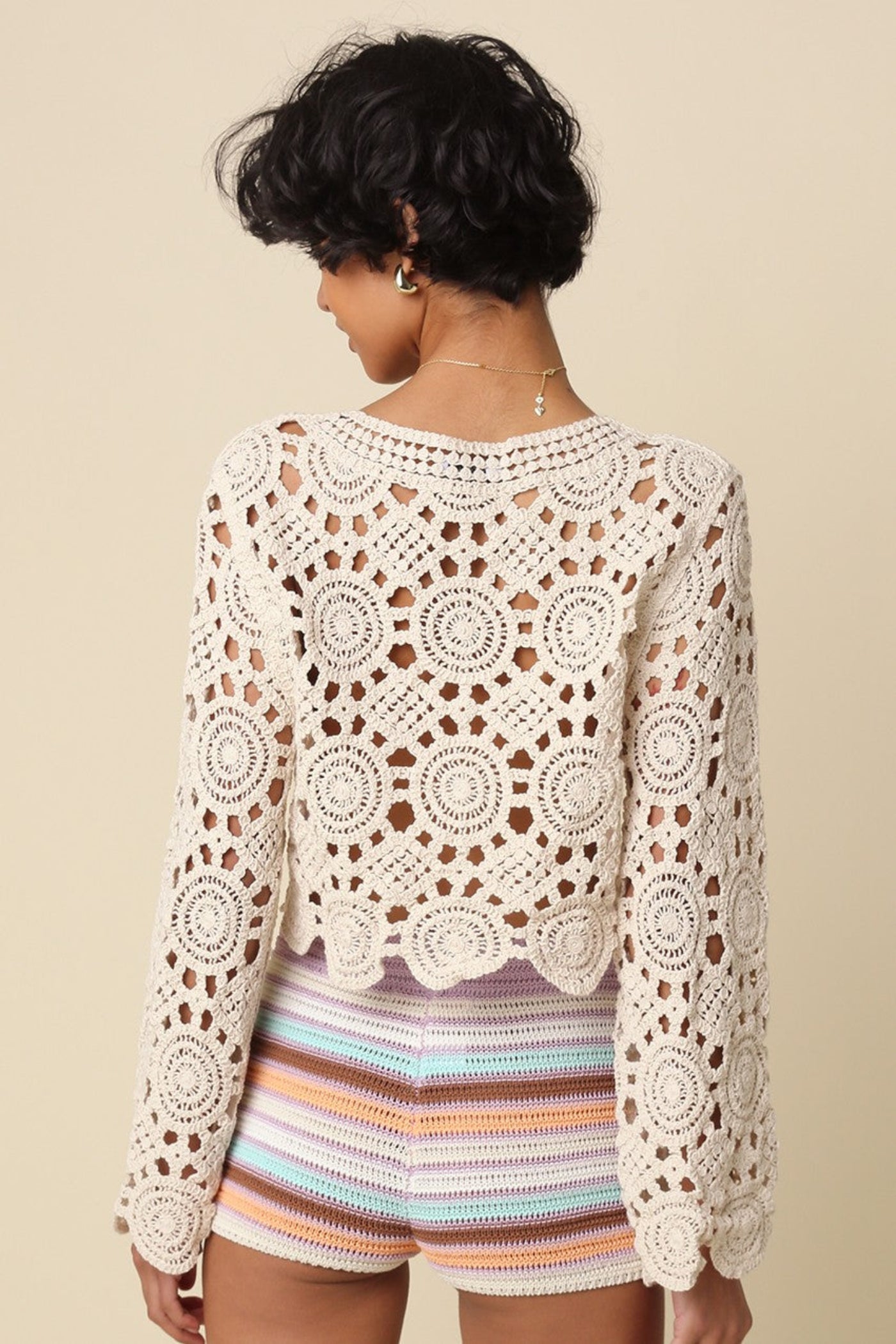 ARIA CROCHET CROP TOP