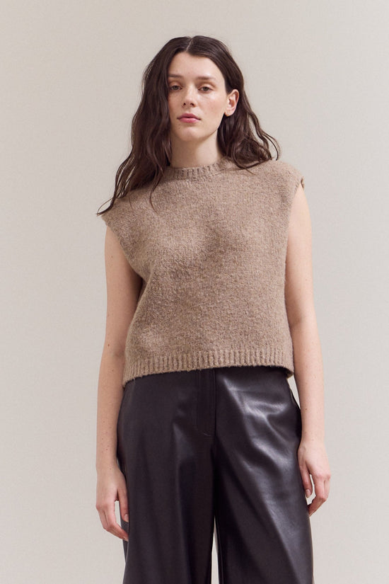 NATURAL SWEATER VEST