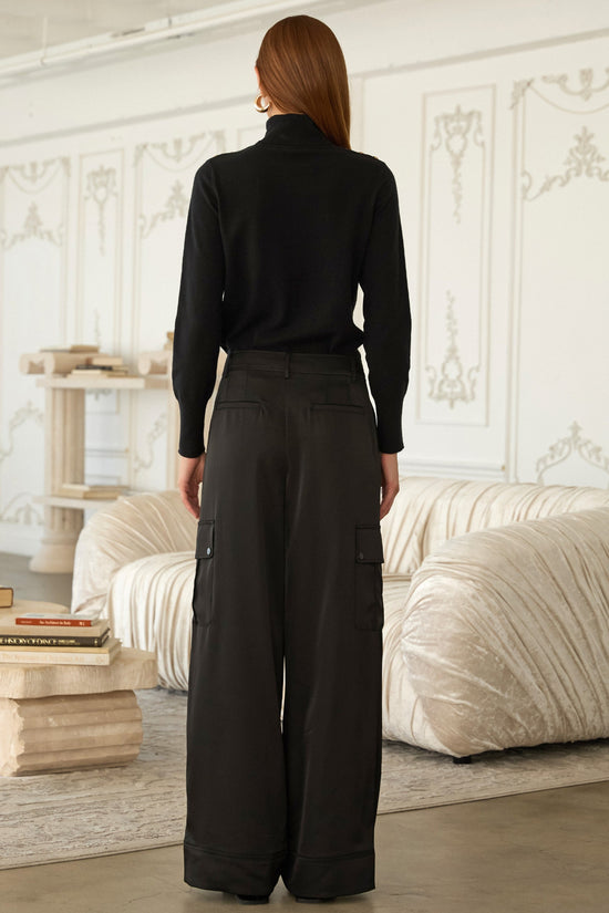 SKIES ARE BLUE LONG SLEEVE TURTLENECK SWEATER WITH BUTTON DETAIL