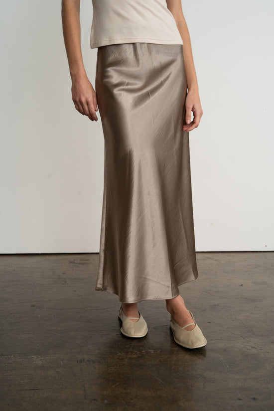 ELLE GREY SATIN SEMI FLARE LONG SKIRT – GOLD & BLACK