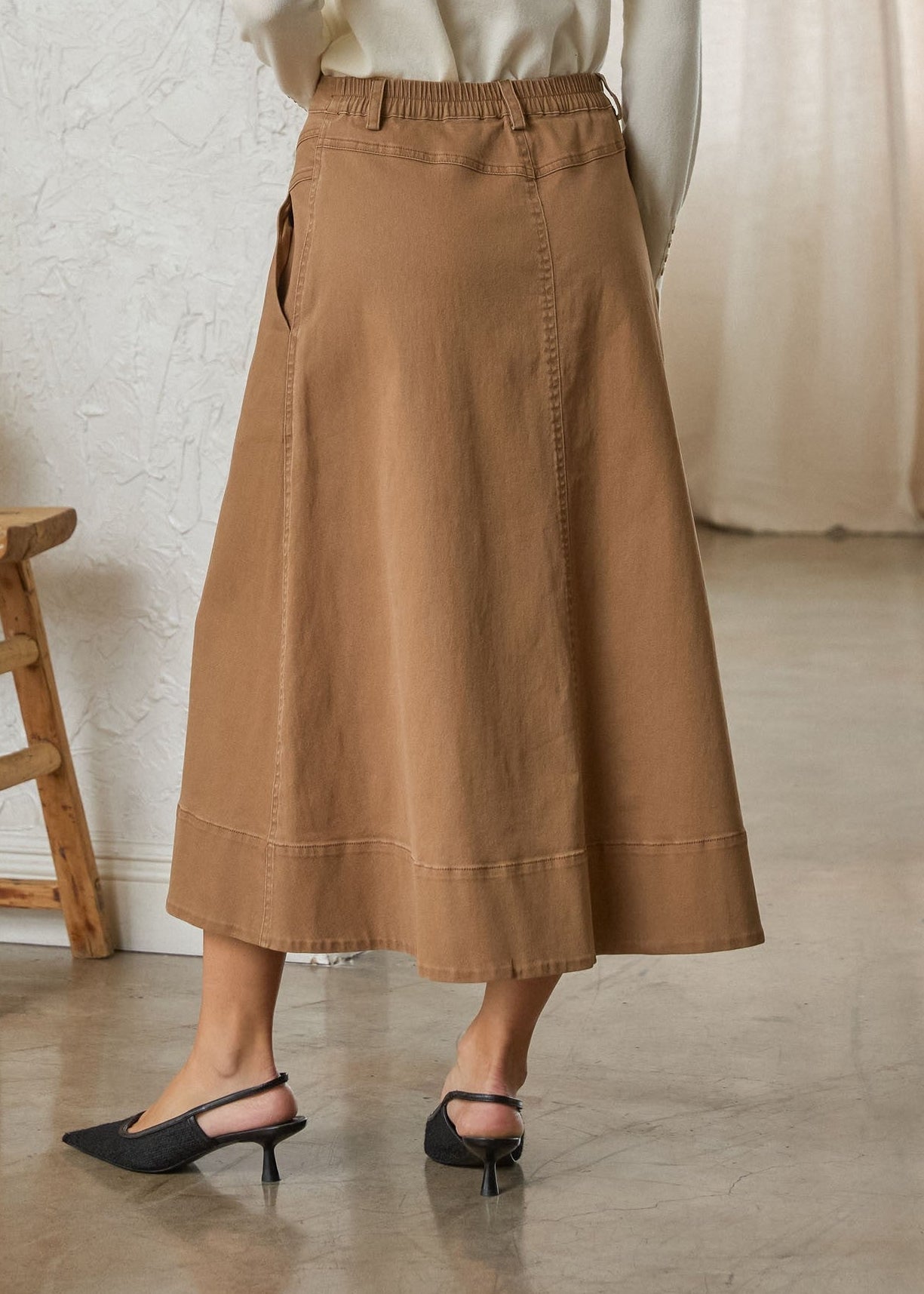 HIGH-WAISTED WESTERN BUTTON-FRONT MIDI SKIRT