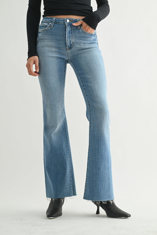 JBD MID-RISE STRAIGHT BOOTCUT JEANS – MEDIUM WASH