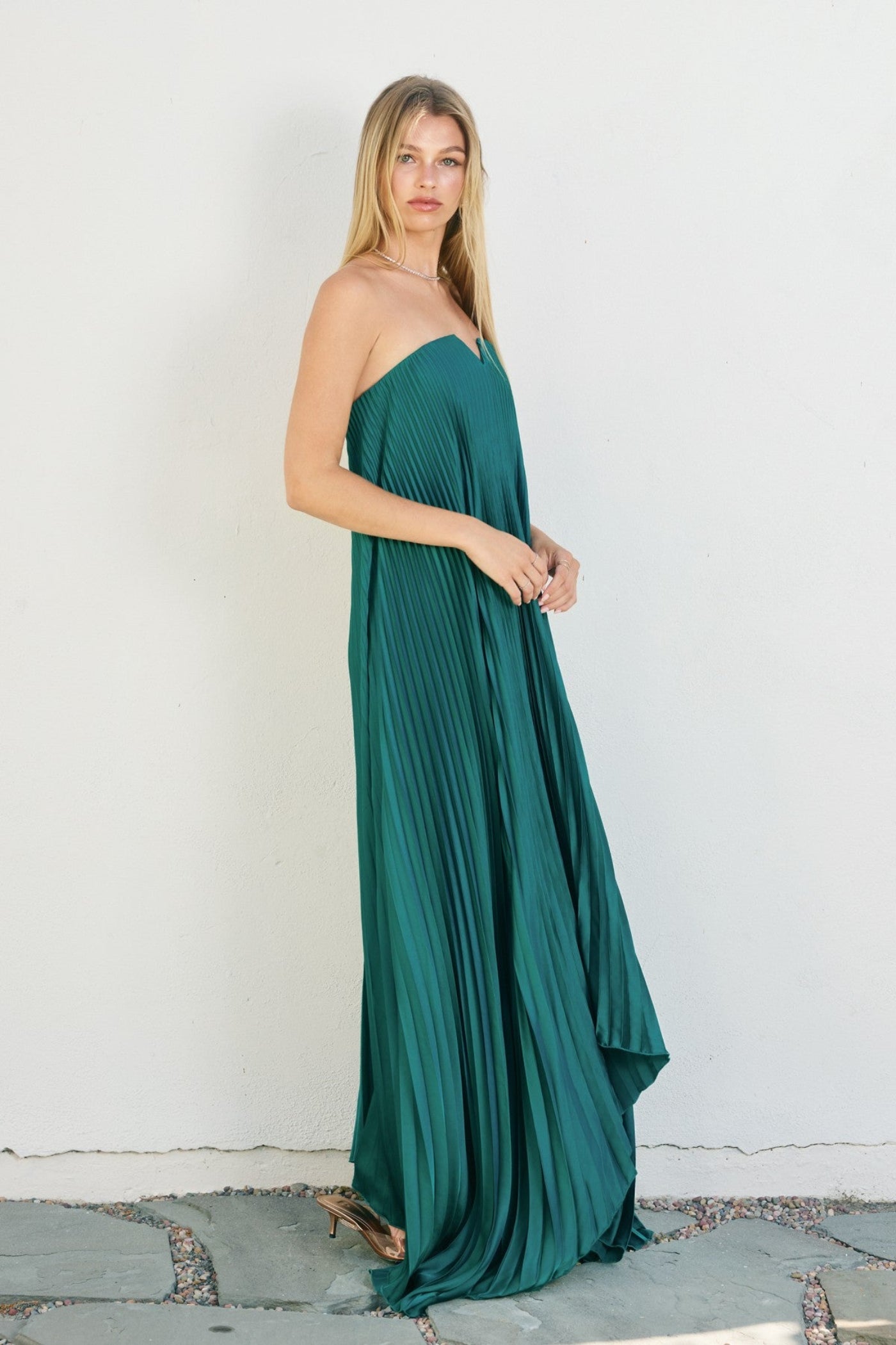 DRESS FORUM EMERALD PLEATED MAXI COLUMN DRESS