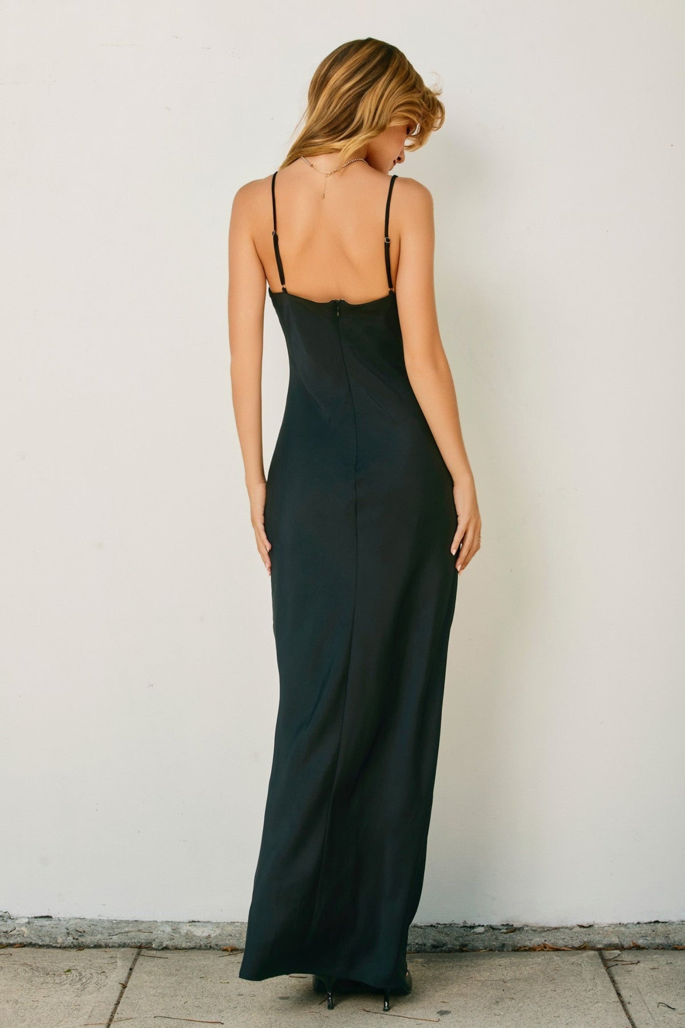 DRESS FORUM GOING OUT CUP DETAIL SATIN MAXI DRESS