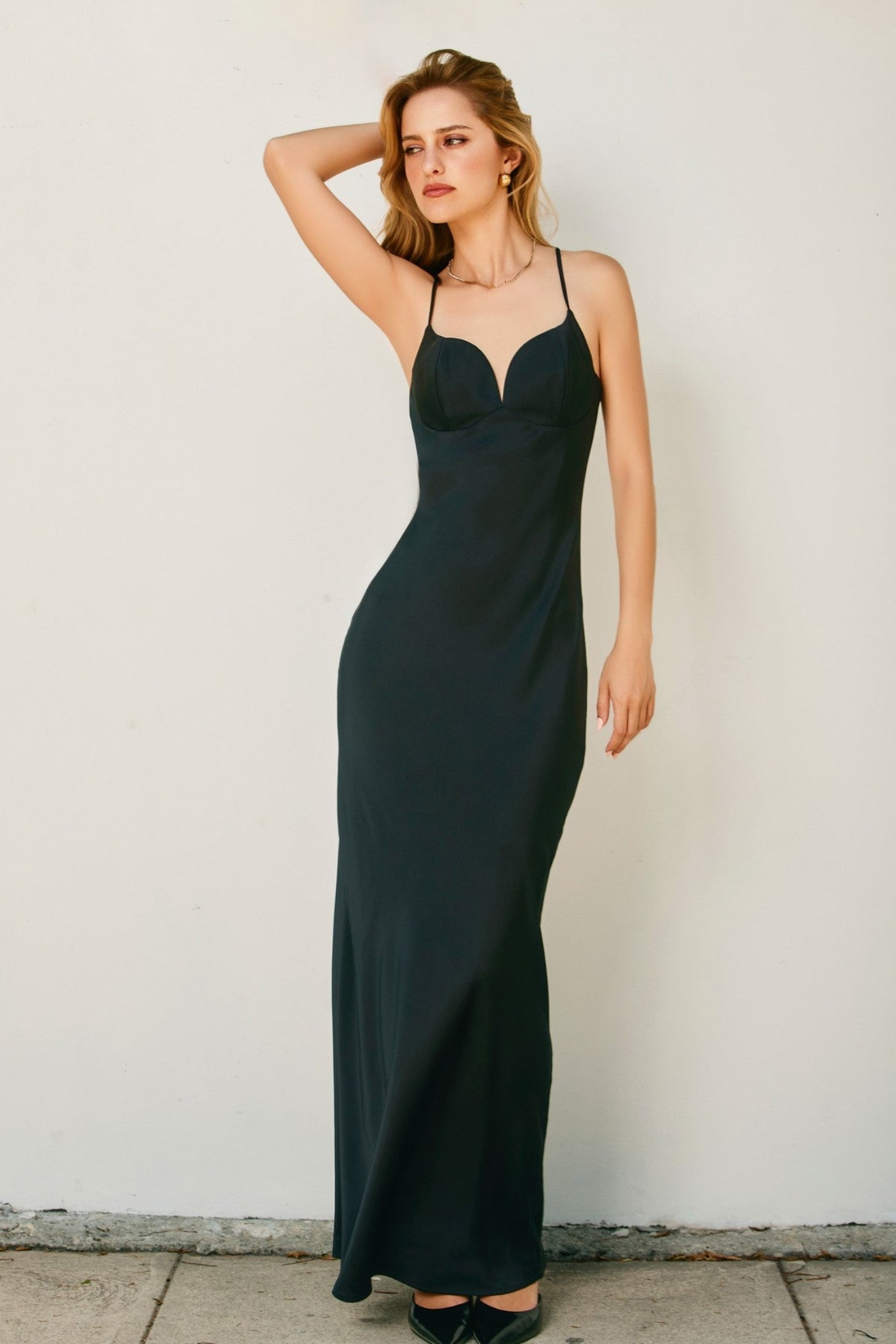 DRESS FORUM GOING OUT CUP DETAIL SATIN MAXI DRESS