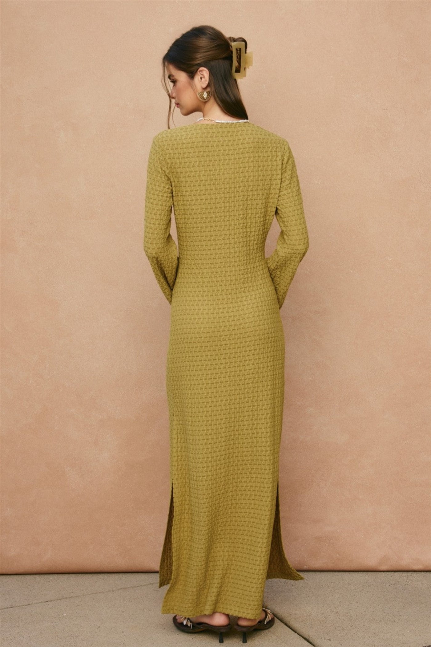 OLIVE LONG SLEEVE DRESS