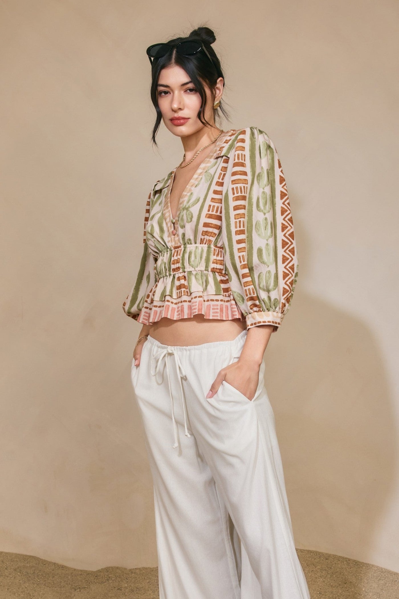 LUCINDA FLARED HEM TOP