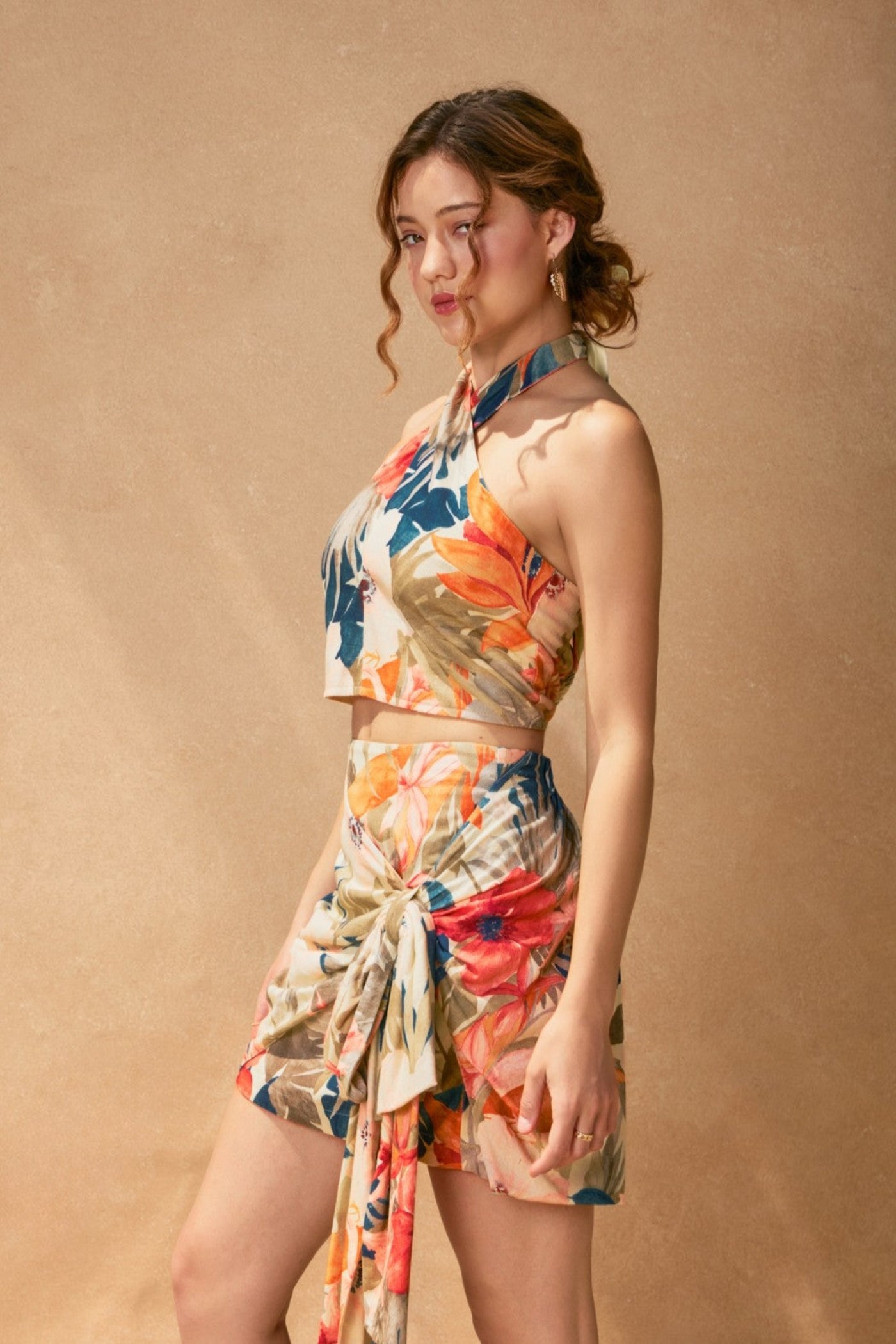 LACY BUBBLE HALTER TOP