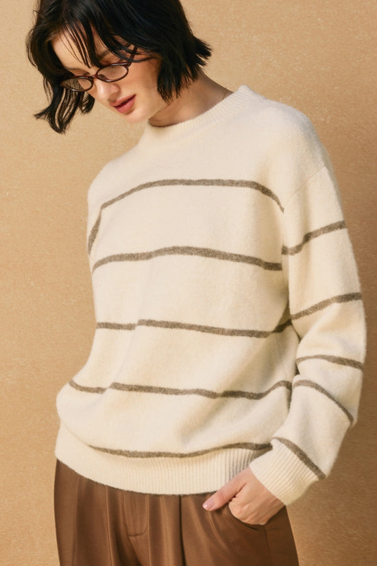 CREWNECK SWEATER TOP