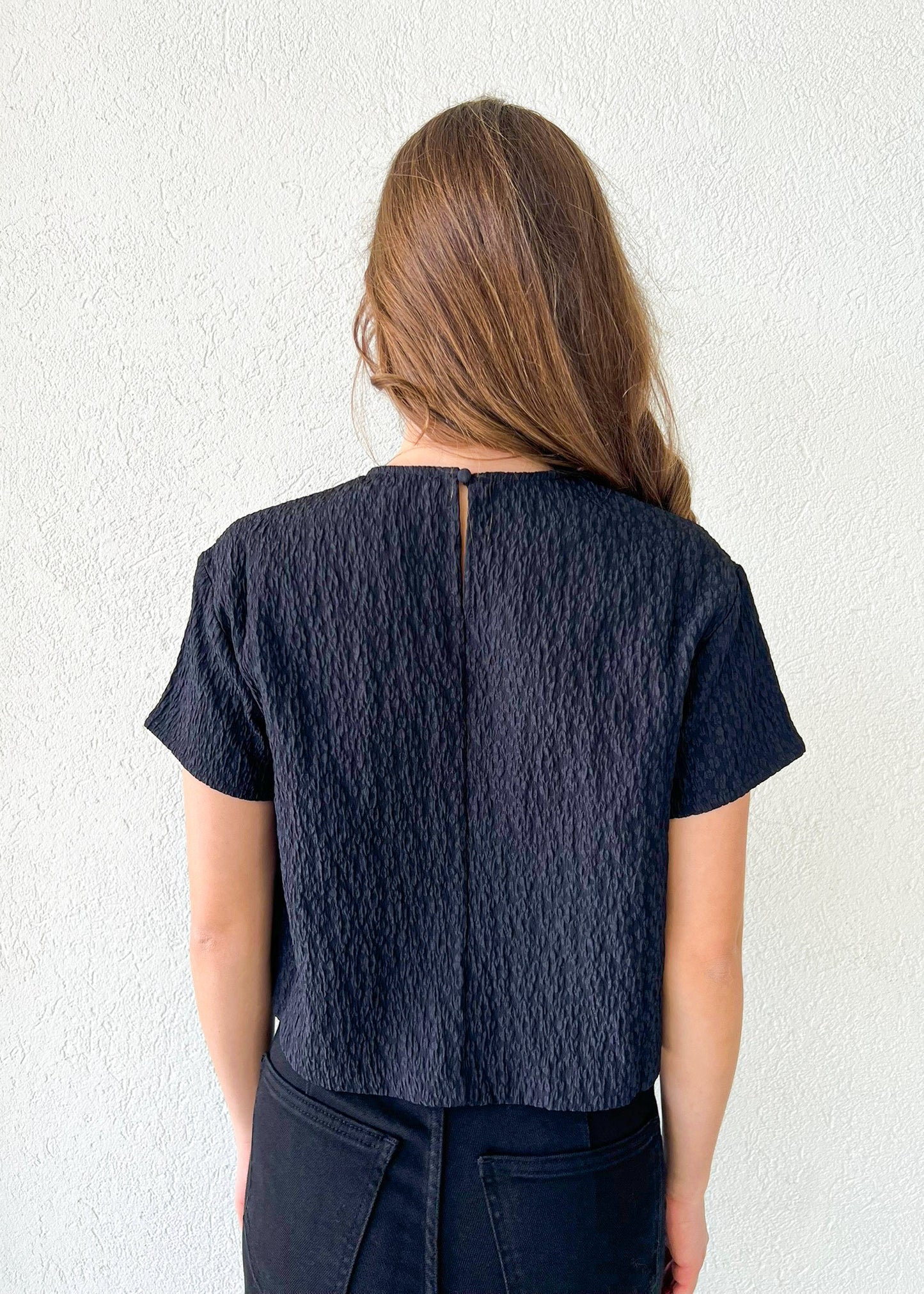 TEXTURED BLACK TOP