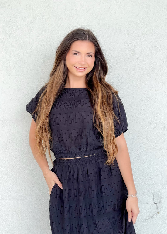 LUCY PARIS MALIA TEXTURED CROPPED TOP – BLACK