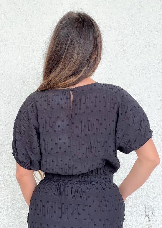 LUCY PARIS MALIA TEXTURED CROPPED TOP – BLACK