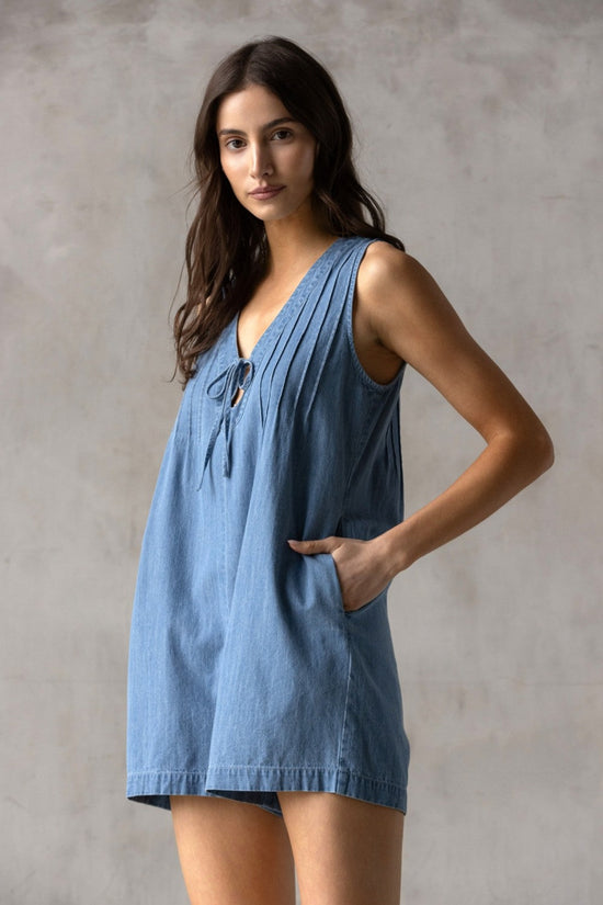 STORIA LIGHT DENIM V-NECK ROMPER – MINI LENGTH