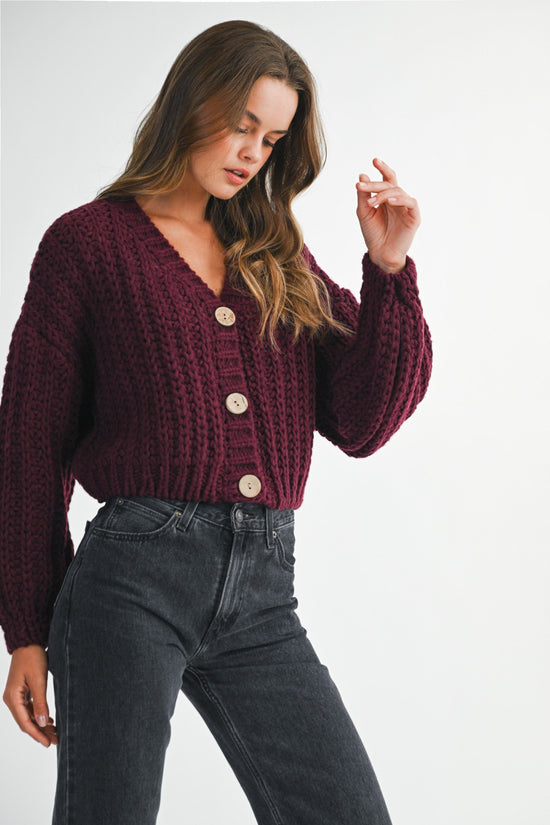 MABLE BURGANDY CHUNKY KNIT V-NECK WOOD BUTTON CROP CARDIGAN