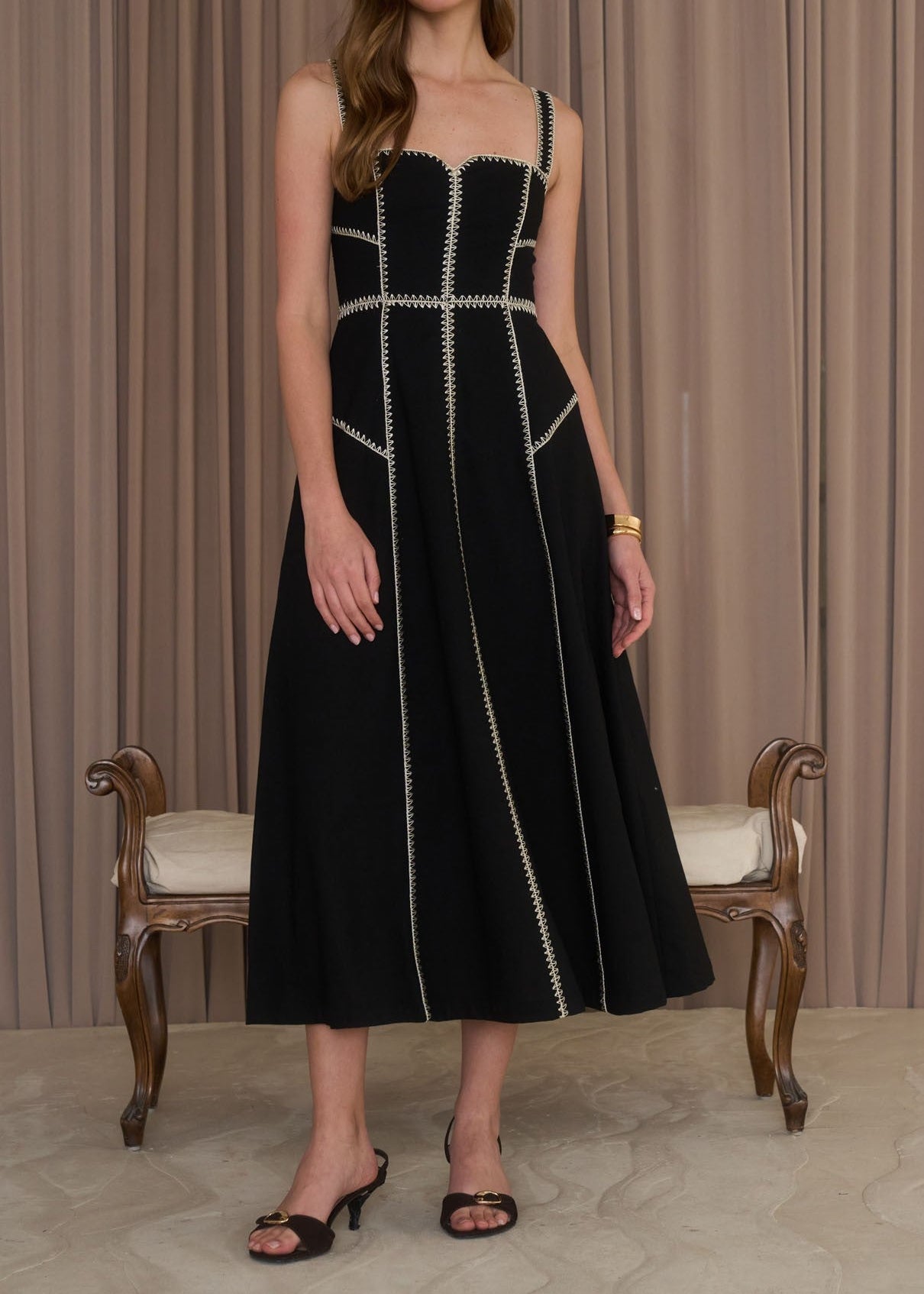 SUSANNAH SLEEVELESS MIDI DRESS