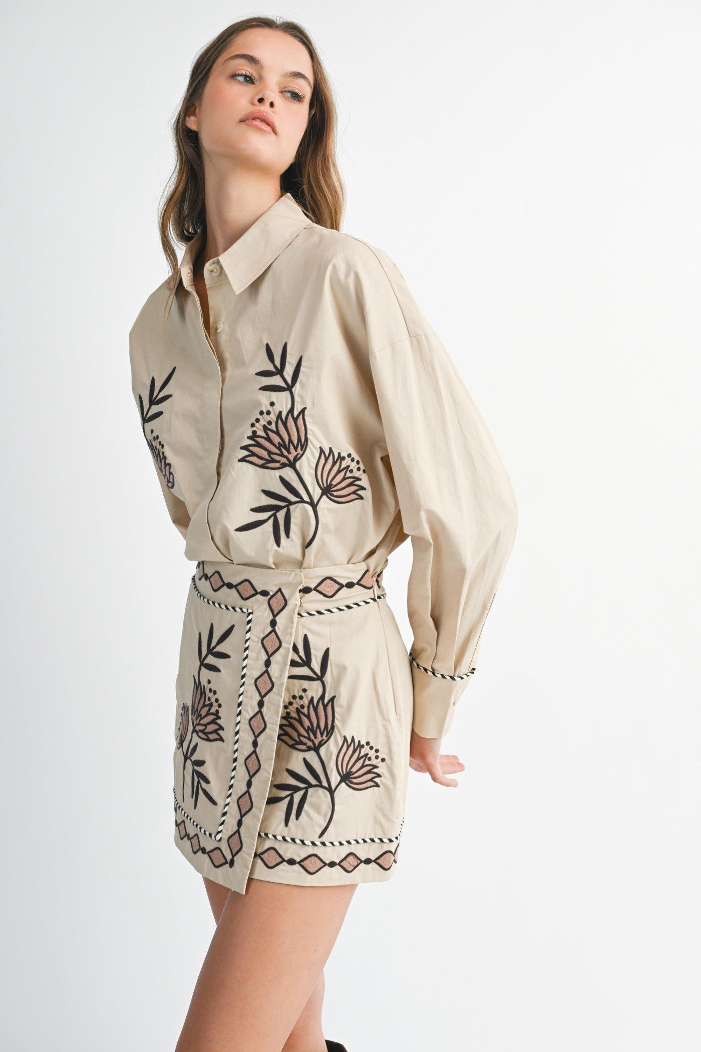 MABLE FLORAL EMBROIDERED BUTTON-DOWN SHIRT