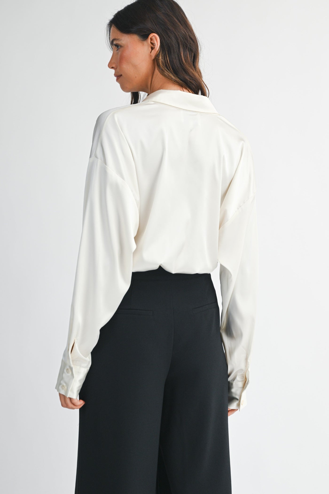 SATIN CREAM BODYSUIT