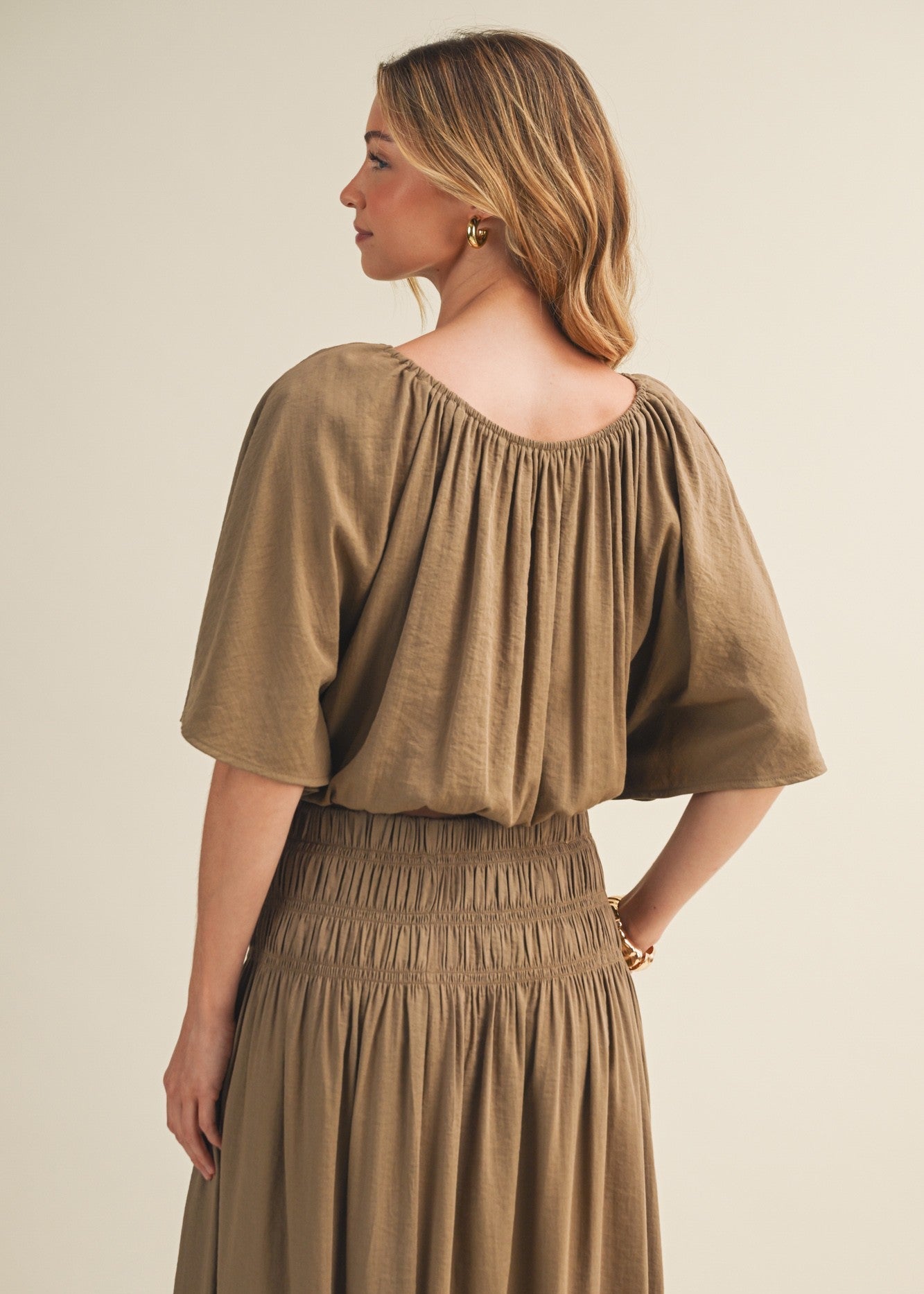 ARLIE GATHERED CROP TOP