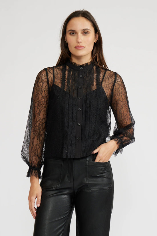 BLACK LACE TOP