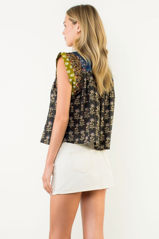 THML MIXED PRINT FLUTTER SLEEVE FLORAL TOP
