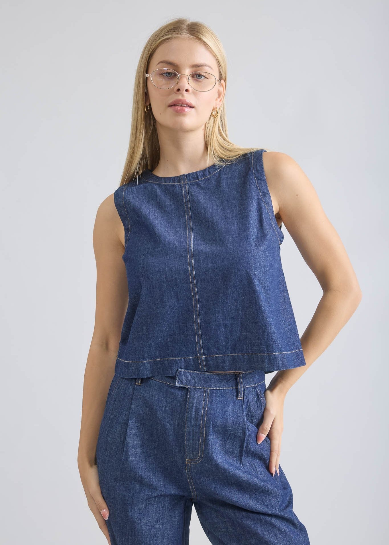 ARIANA DARK DENIM TOP