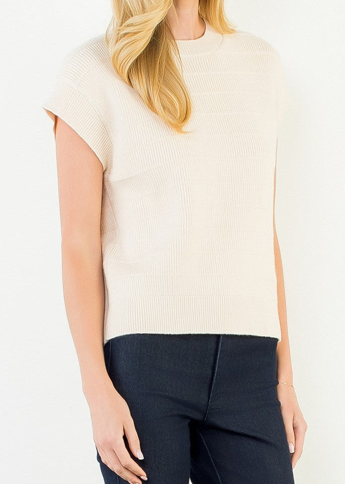 CREAM KNIT VEST TOP