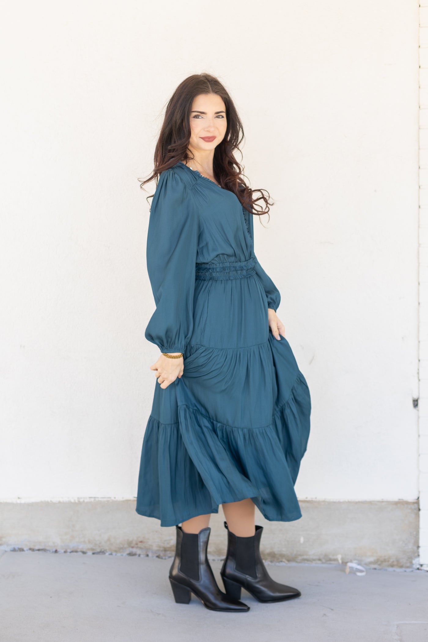 Load image into Gallery viewer, KAI MAXI DRESS

