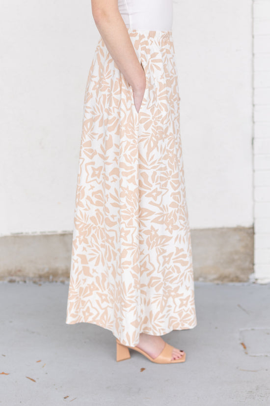 Load image into Gallery viewer, WHITLEY MAXI SKIRT

