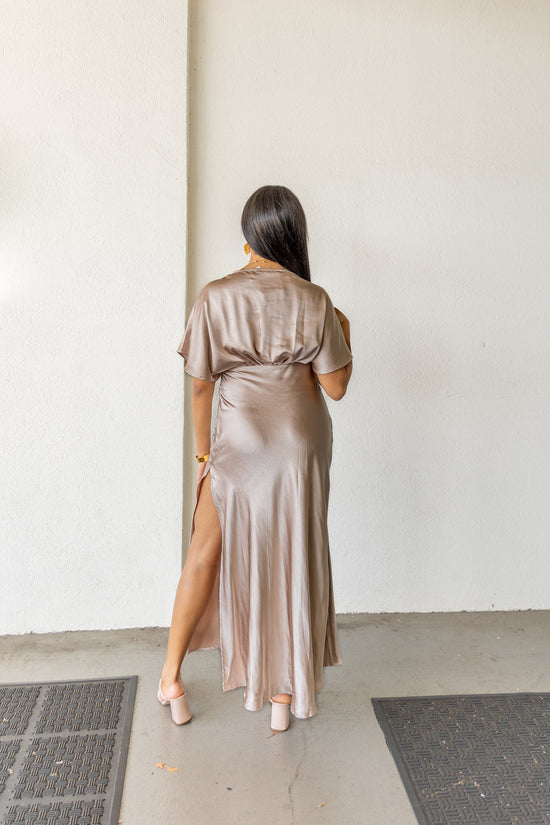 Load image into Gallery viewer, BRIA MAXI DRESS
