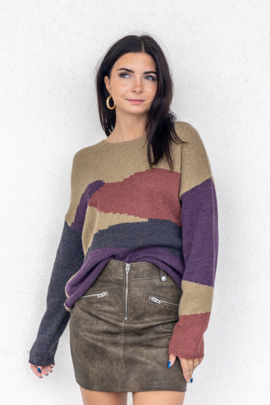 Load image into Gallery viewer, DANIELLE PATTERNED SWEATER

